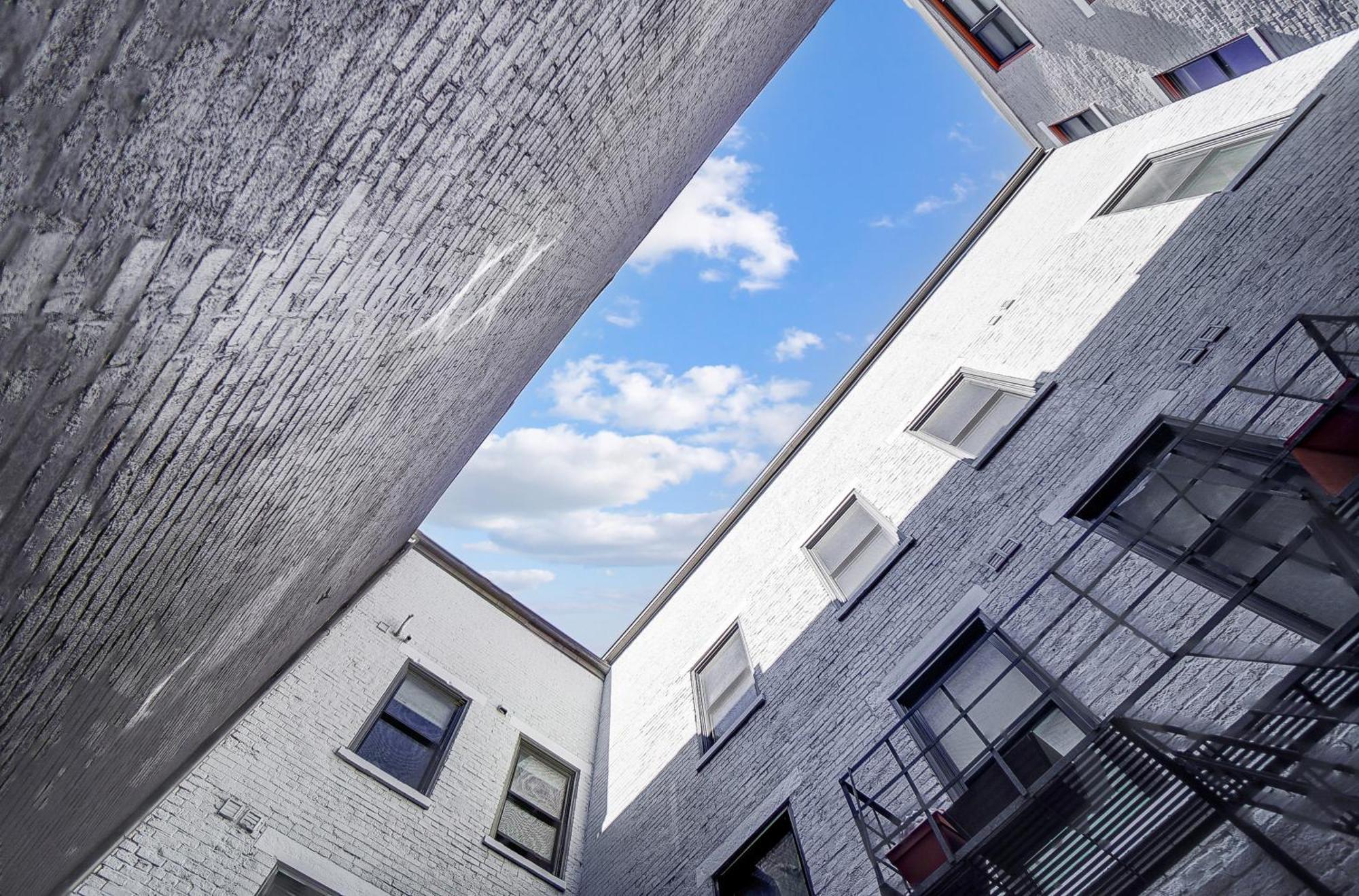 Sunny Downtown Apartment, Walk To Washington Park! Cincinnati Eksteriør billede