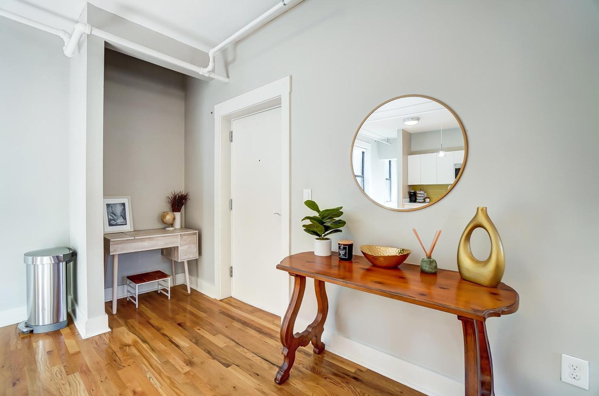 Sunny Downtown Apartment, Walk To Washington Park! Cincinnati Eksteriør billede